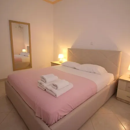 24 Apartment *