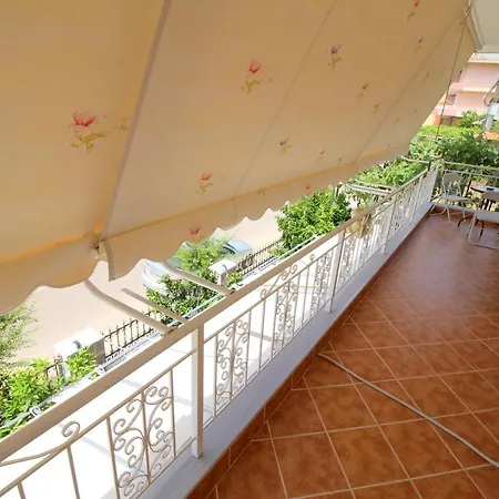 Apartment 24 Sarande