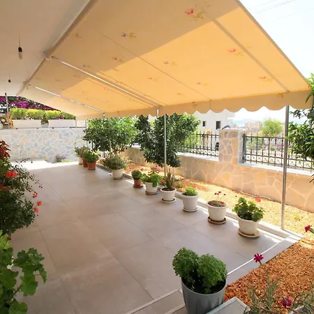 Apartament 24 Saranda