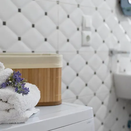 Apartament 24 Saranda