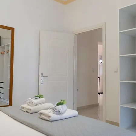 Apartman 24 *